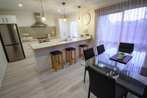 Entire New Modern Home in Matamata New Zealand, Matamata